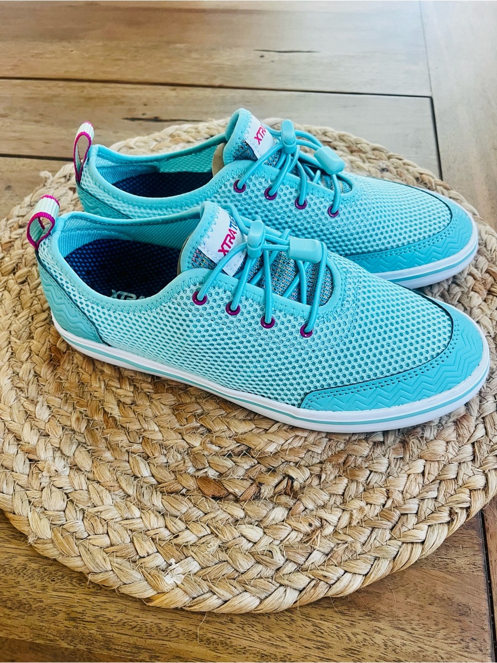 XTRATUF Women’s Size 9 Aqua Mesh Slip-On Sneakers; only worn 1x! Perfect conditi - Picture 6 of 11